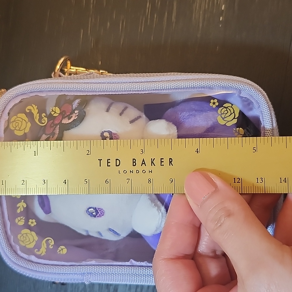 Anna Sui Sanrio Hello Kitty Plush and bag - Picture 7 of 11